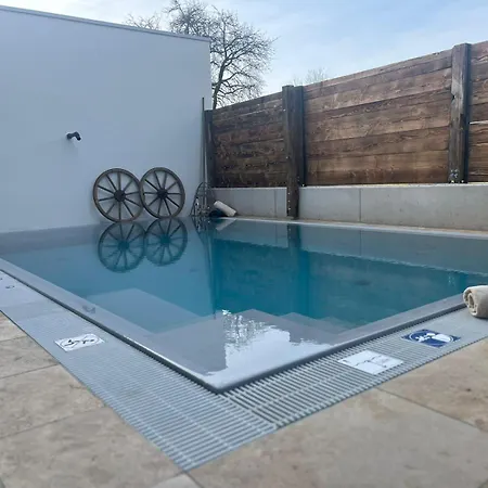 Residences Am Tor Zur Suedsteirischen Weinstrasse בית נופש