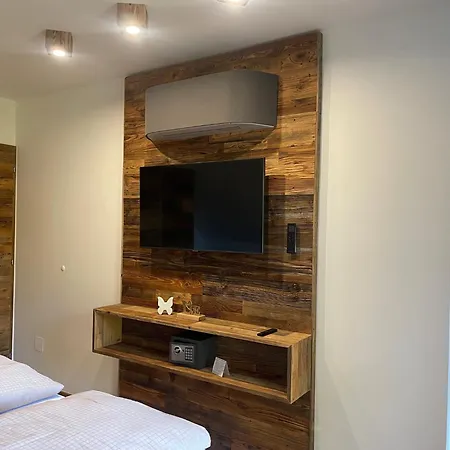 Residences Am Tor Zur Suedsteirischen Weinstrasse בית נופש *