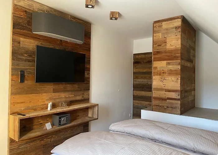 Residences Am Tor Zur Suedsteirischen Weinstrasse بيت للعطل *