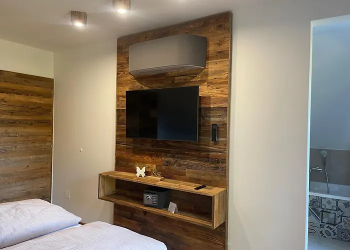 Residences Am Tor Zur Suedsteirischen Weinstrasse بيت للعطل *