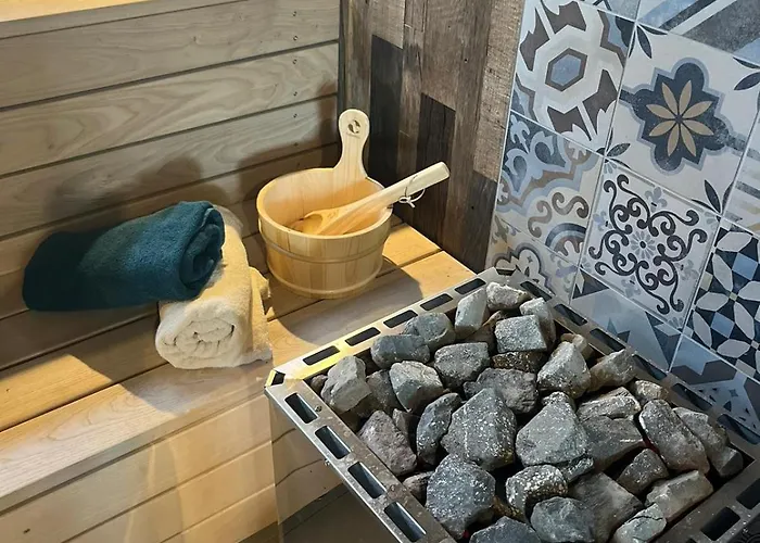 Residences Am Tor Zur Suedsteirischen Weinstrasse بيت للعطل Arnfels