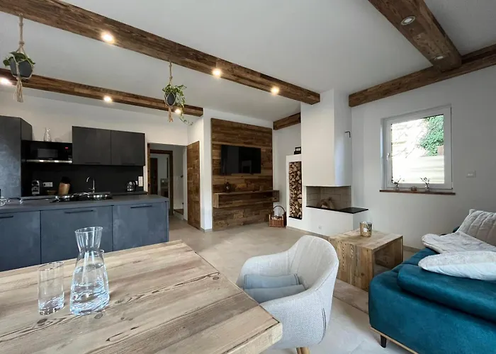 Residences Am Tor Zur Suedsteirischen Weinstrasse بيت للعطل *